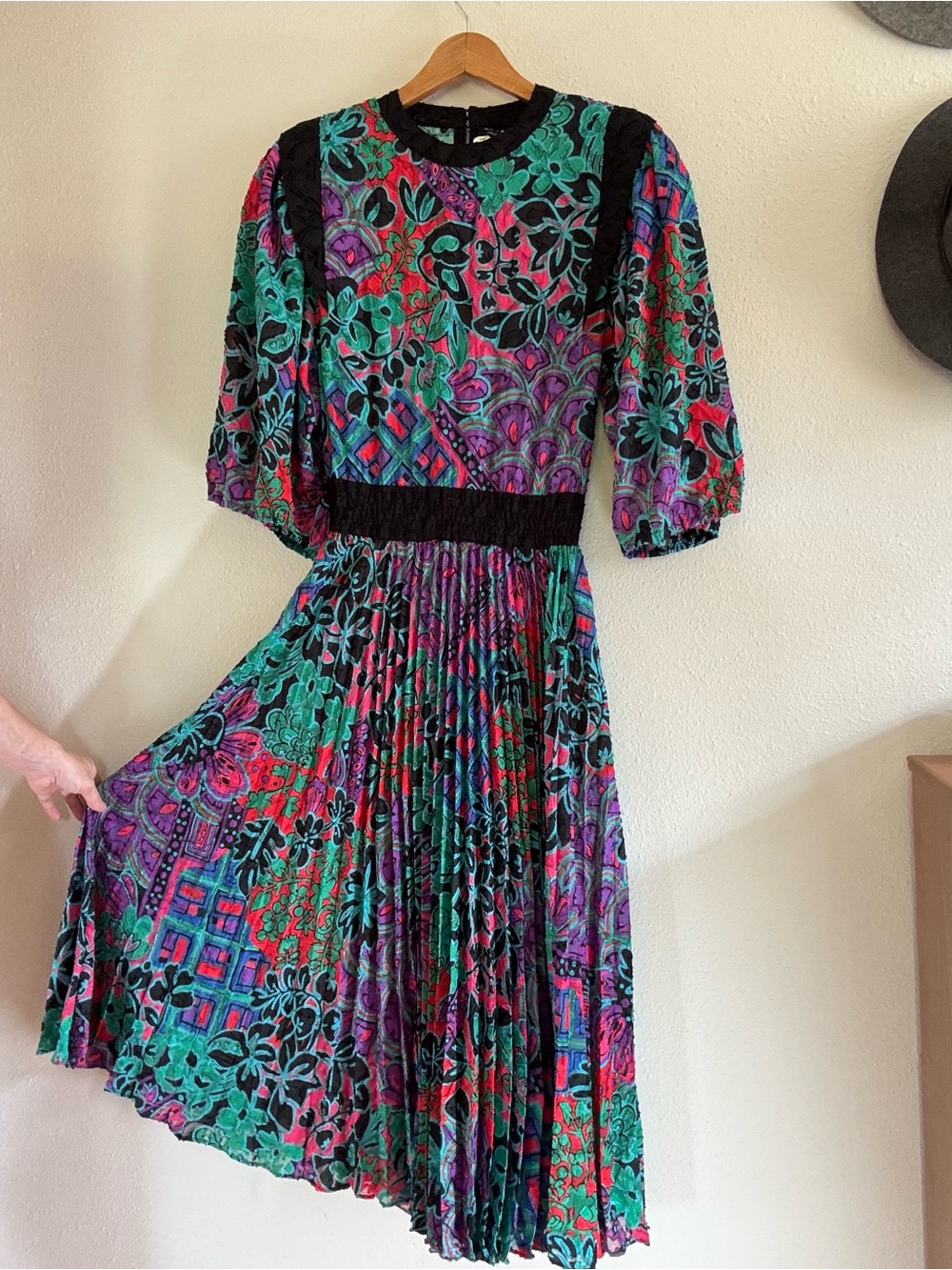 Diane Freis 1980s Dress L XL Colorful Floral Geometric Pleated Midi Maximalist - Picture 13 of 13